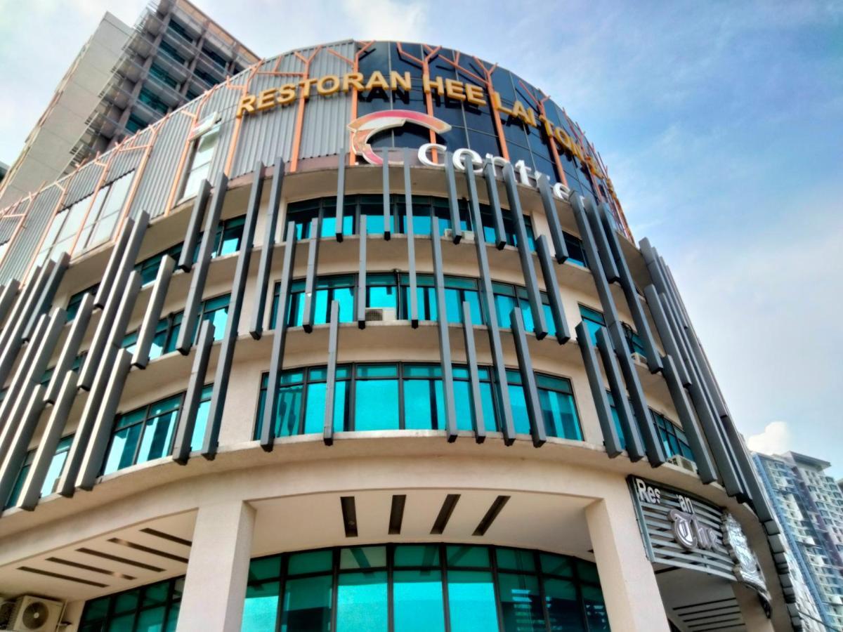 Centrestage Pj By Homebrickz Petaling Jaya Bagian luar foto