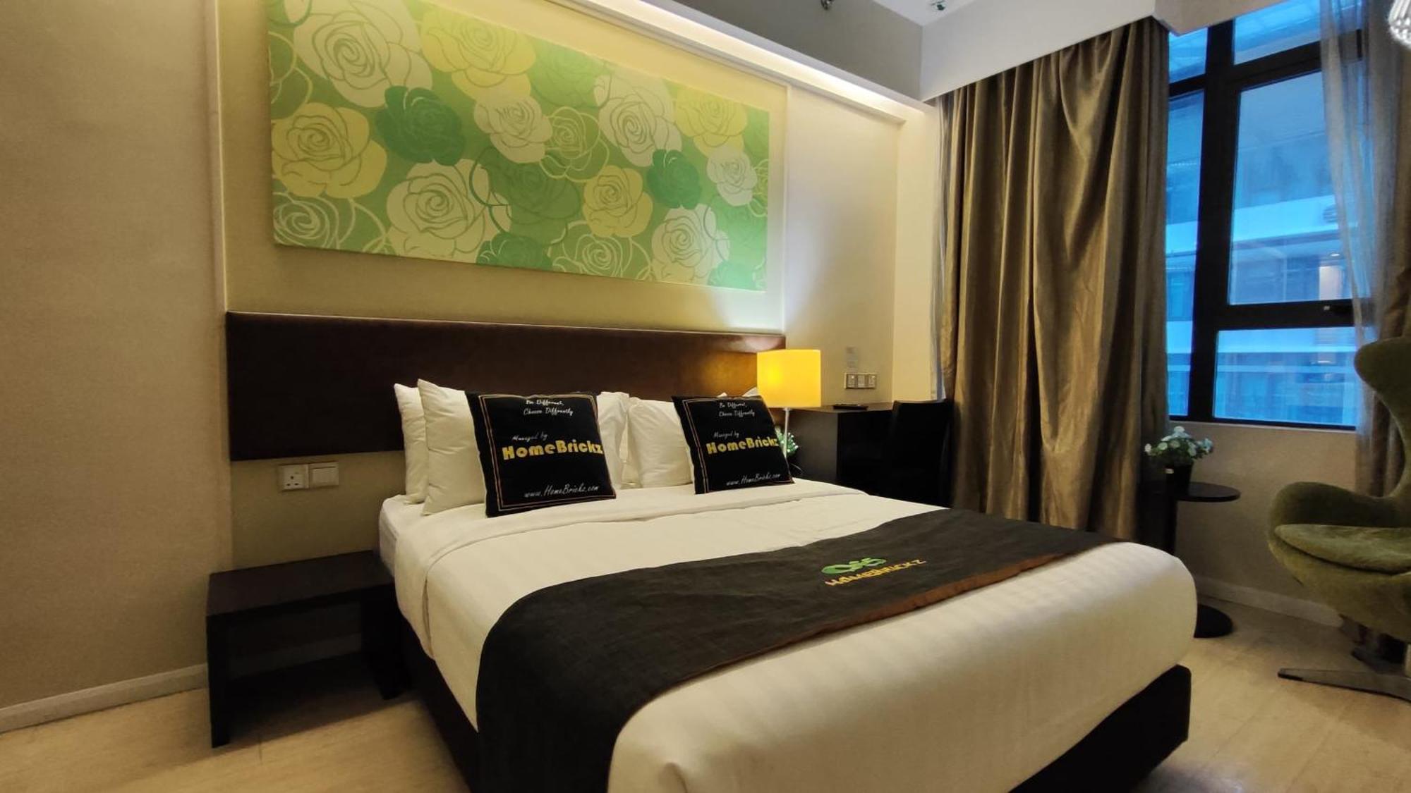 Centrestage Pj By Homebrickz Petaling Jaya Bagian luar foto